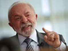 Lula da Silva considerado em plano arriscado para adiar eleições